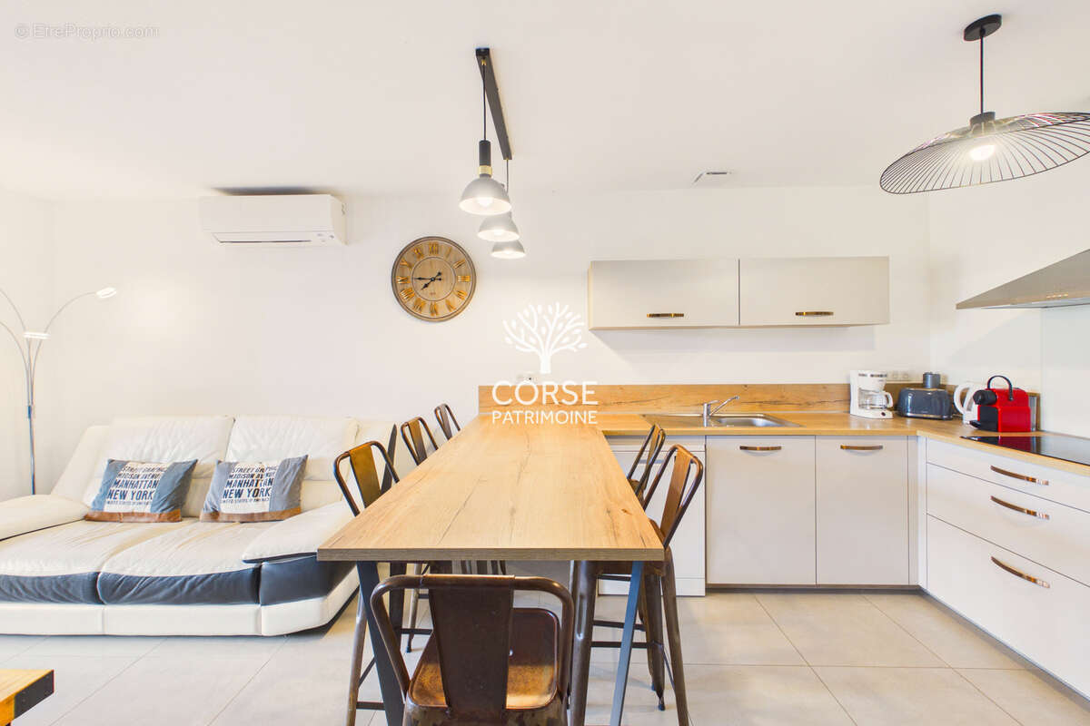 Appartement à LECCI