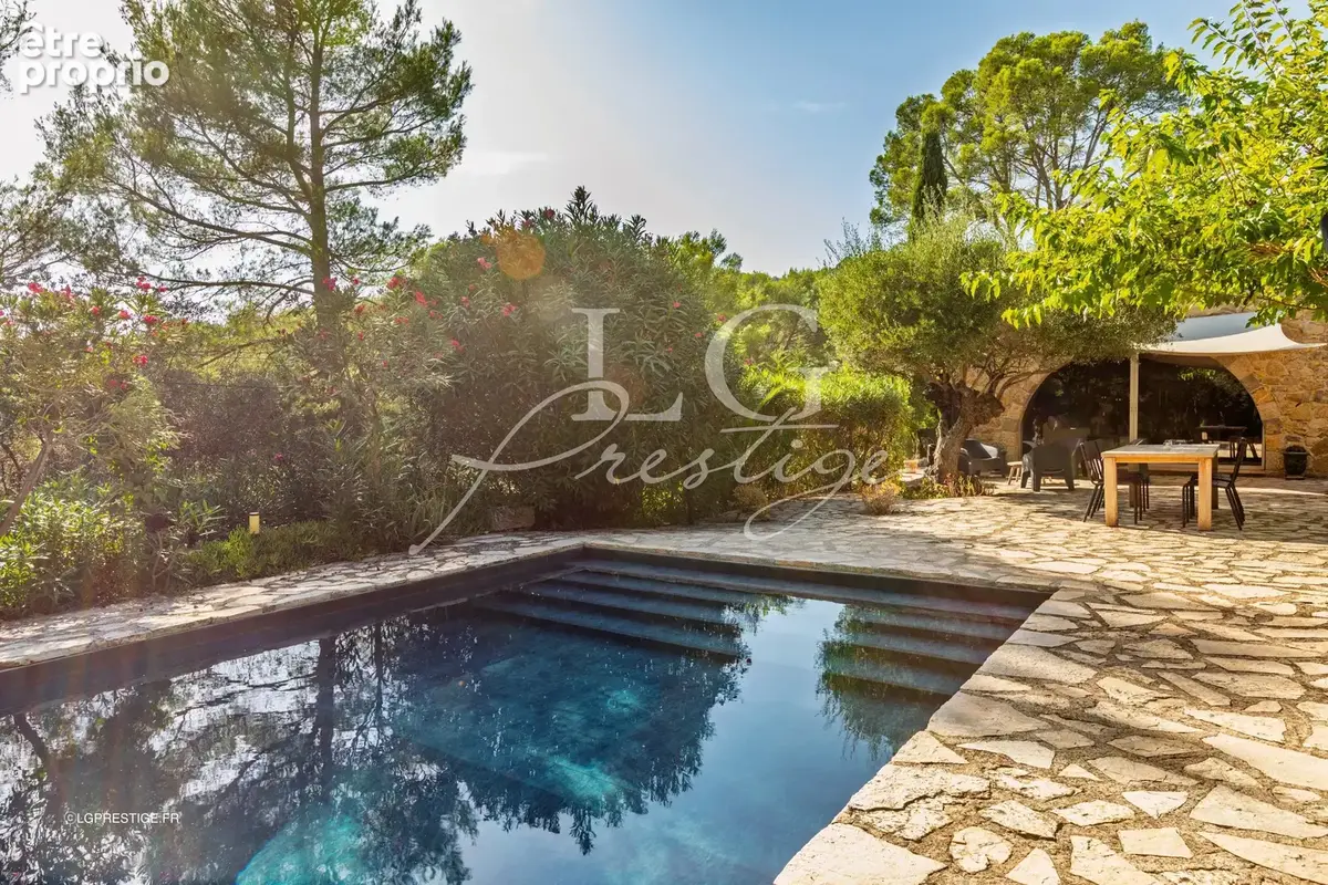 Seillans – villa provençale de charme, piscine & calme absolu - photo 2