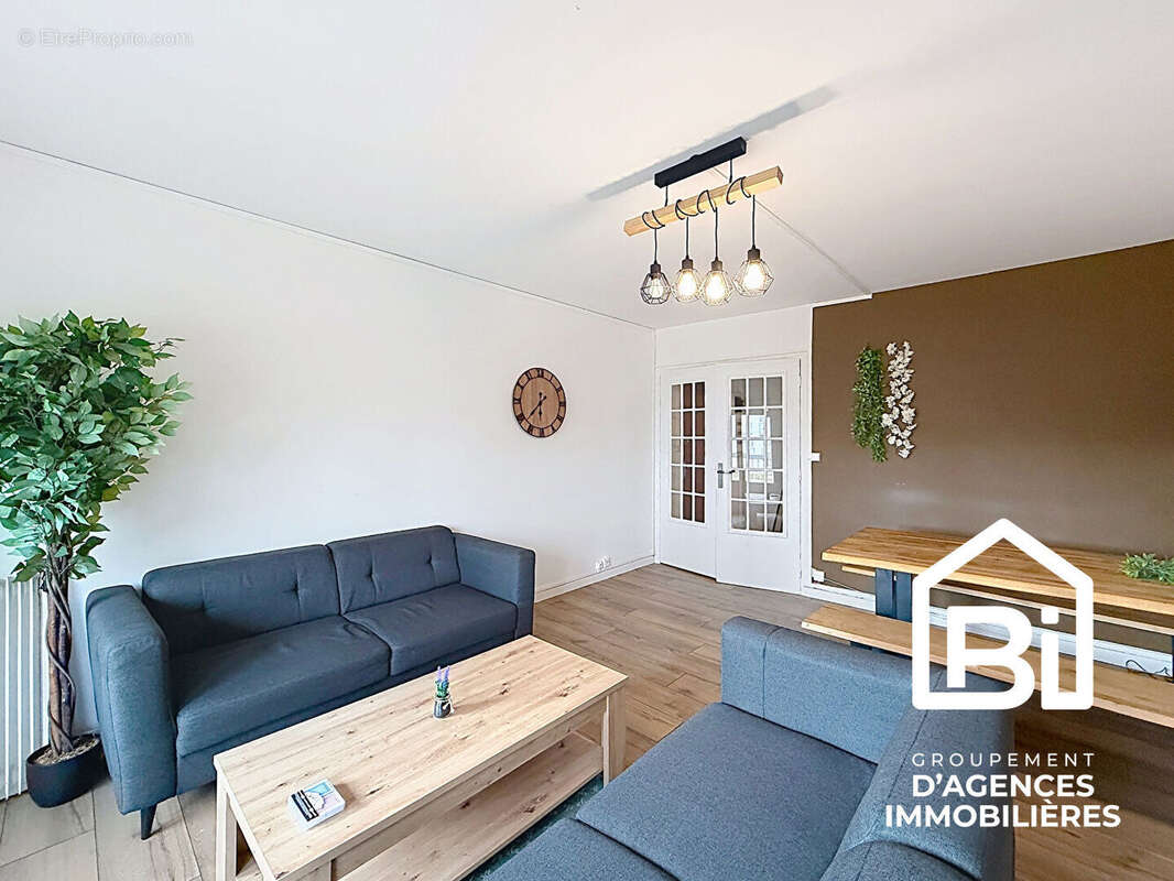 Appartement Herouville Saint Clair 5 pièce(s) 108 m2 - photo 2