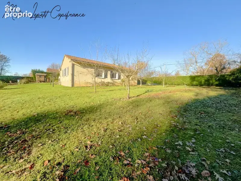  À vendre – Maison de plain-pied de 100 M² à 2 minutes du centre de Vergt sur terrain de 3430 M² - photo 14