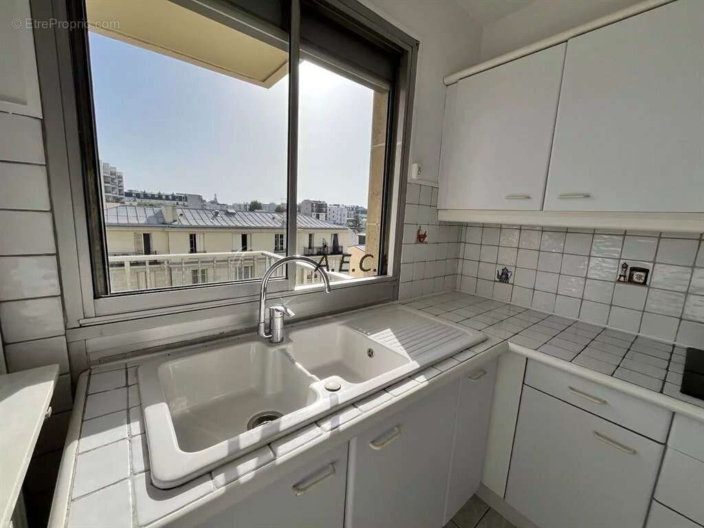 Appartement à ASNIERES-SUR-SEINE