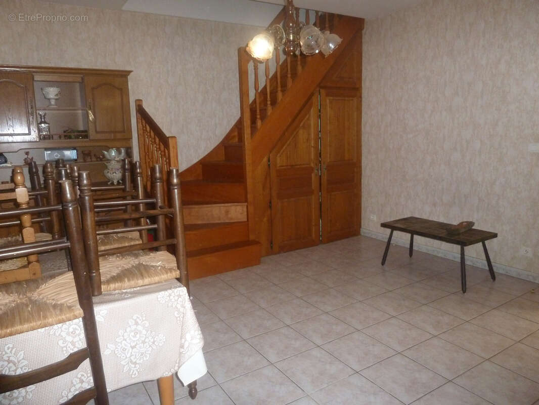 Maison à PUY-L'EVEQUE