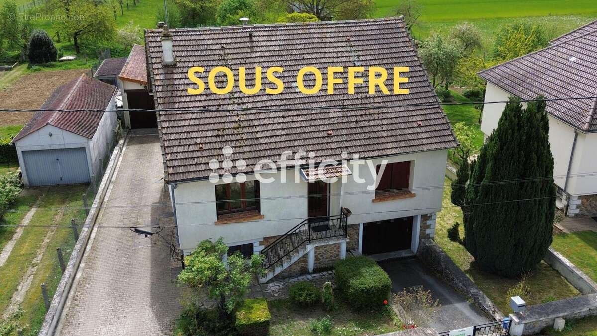 Maison à NOINTEL