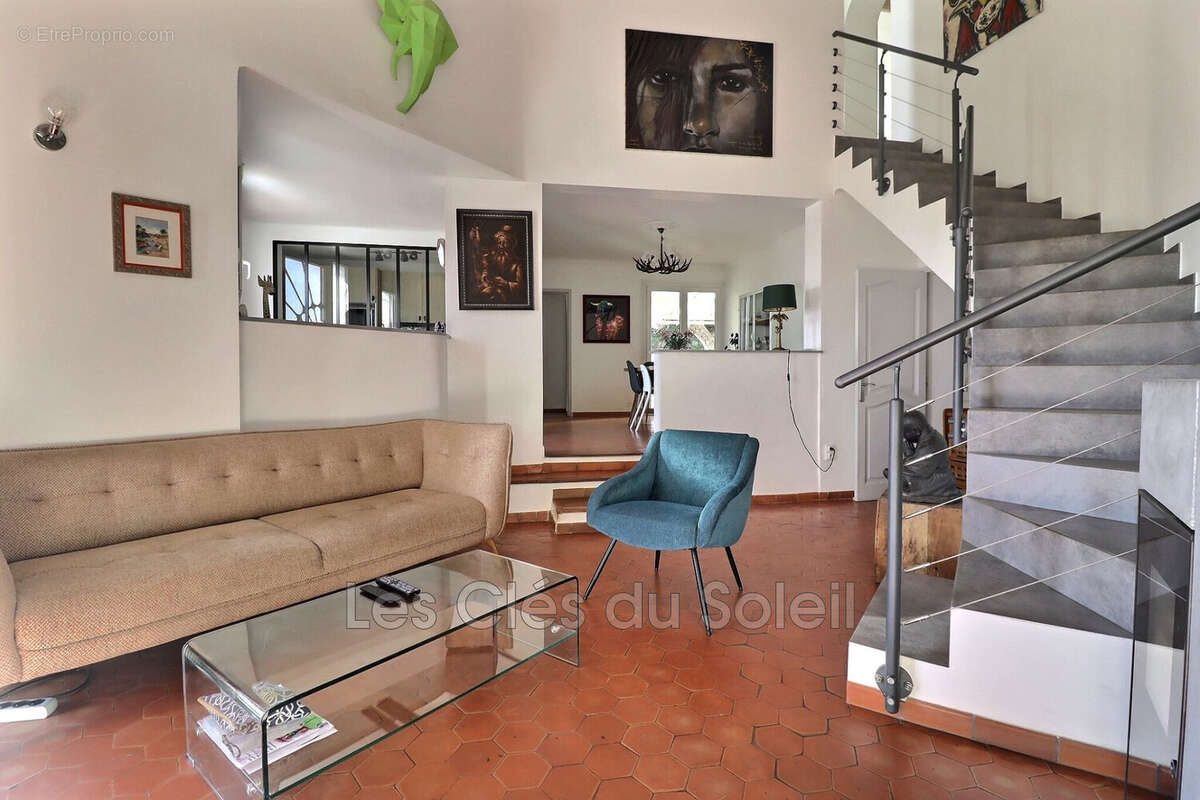 Maison à LA VALETTE-DU-VAR