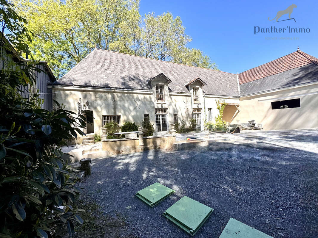 Local 550m2 LARCAY - photo 6