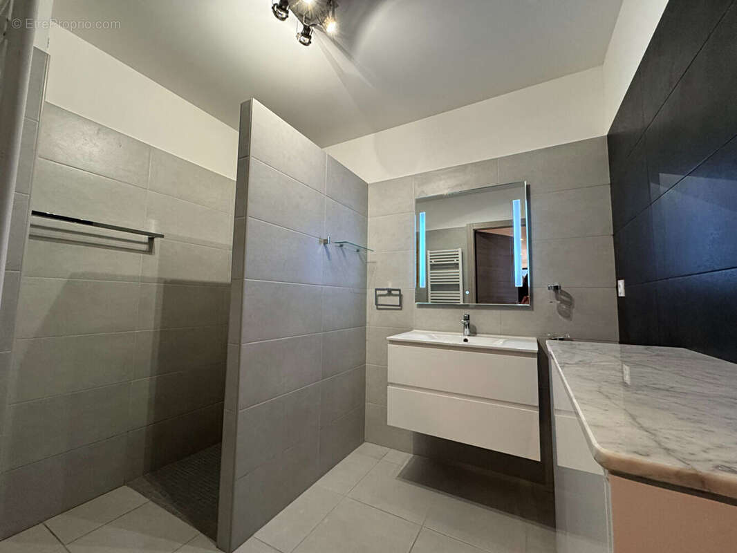 Appartement à BORGO