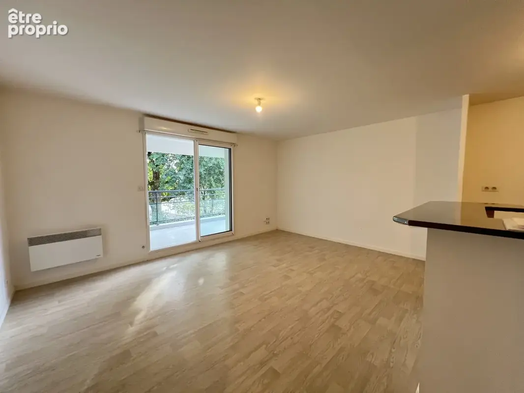 Appartement T3 -68 m2 avec balcon et parking LE POIRE SUR VIE - photo 5