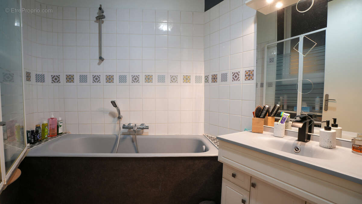 Appartement à CHAMALIERES