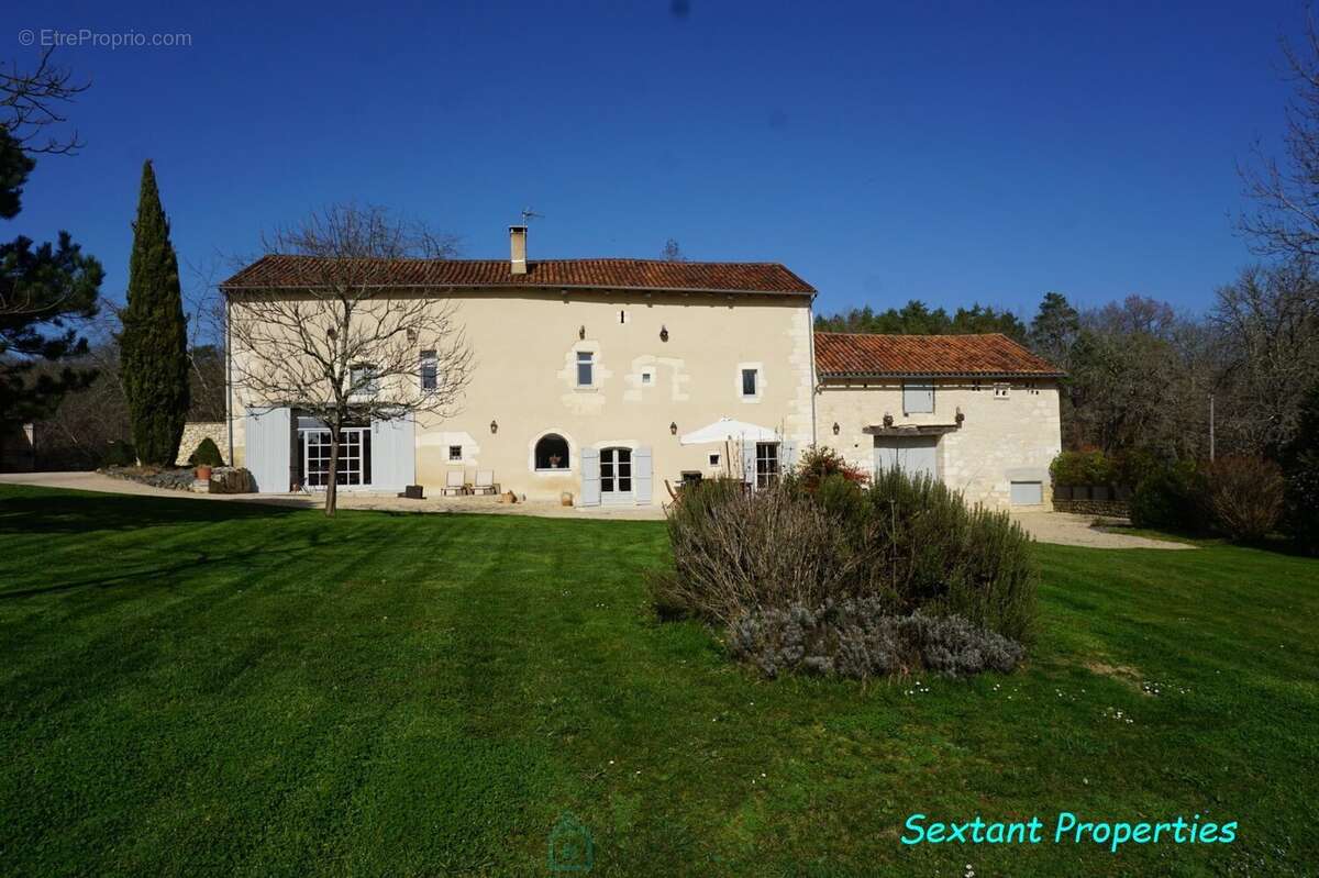 Maison à BRANTOME