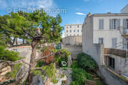 Appartement à MARSEILLE-7E
