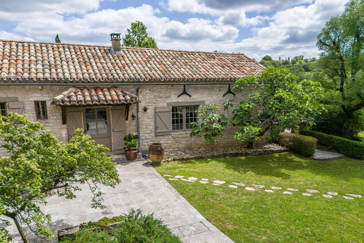Maison à BAGAT-EN-QUERCY