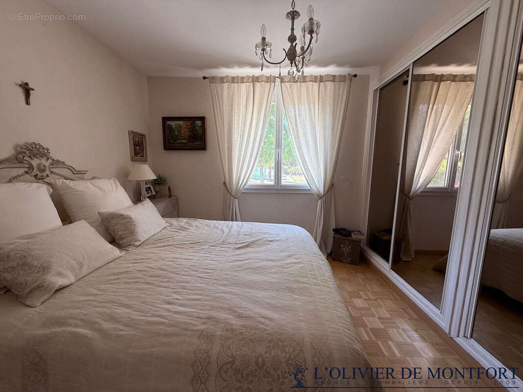 Maison individuelle Les Essarts Le Roi  de 139 m² au sol - photo 10