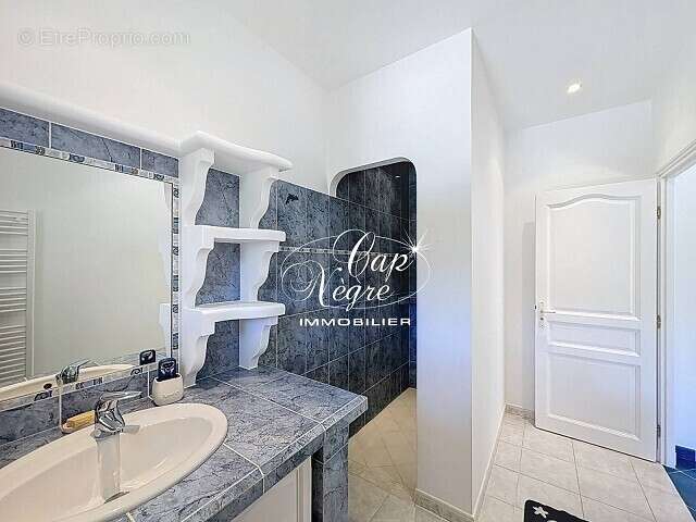 Maison à LE CANNET-DES-MAURES