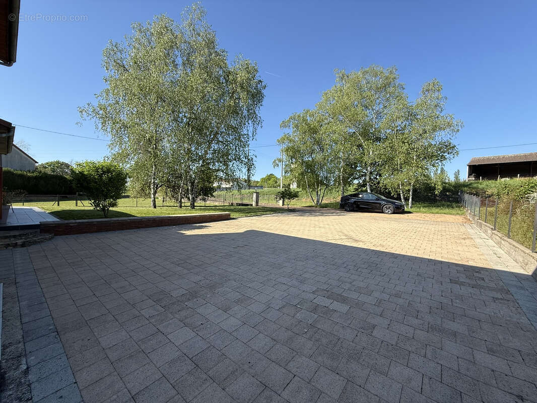 Appartement à HAUTERIVE