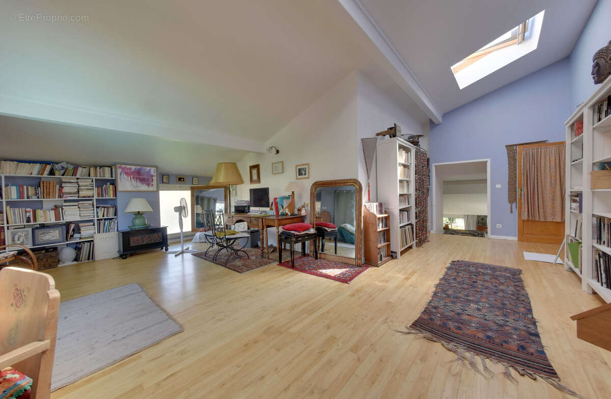 Maison à LORIOL-SUR-DROME