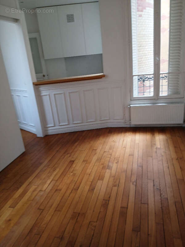 Appartement à PARIS-15E