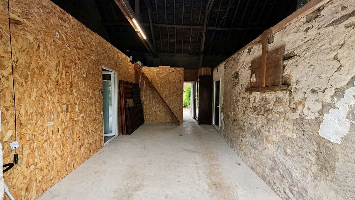 Maison à CHEZELLE