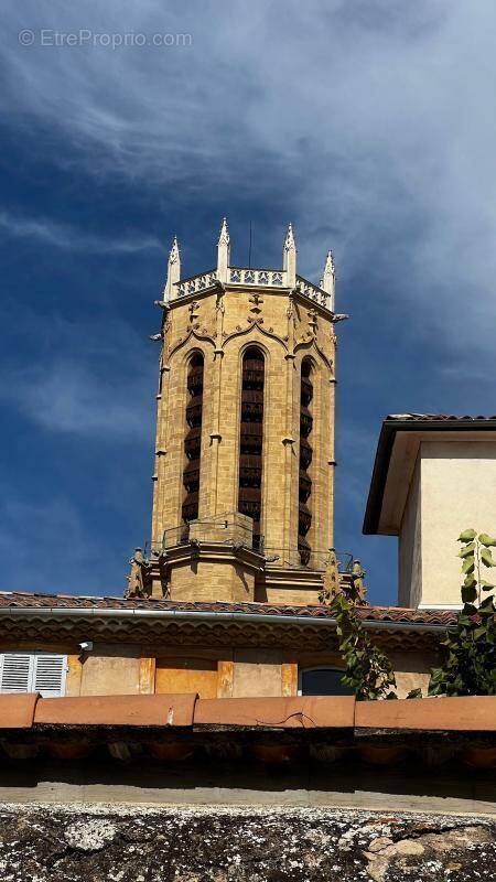 Appartement à AIX-EN-PROVENCE