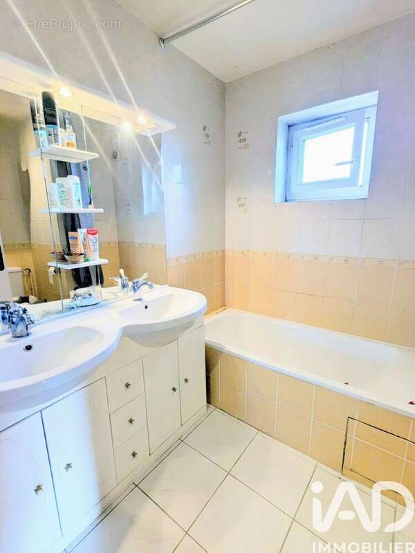 Photo 9 - Appartement à LIVERDY-EN-BRIE