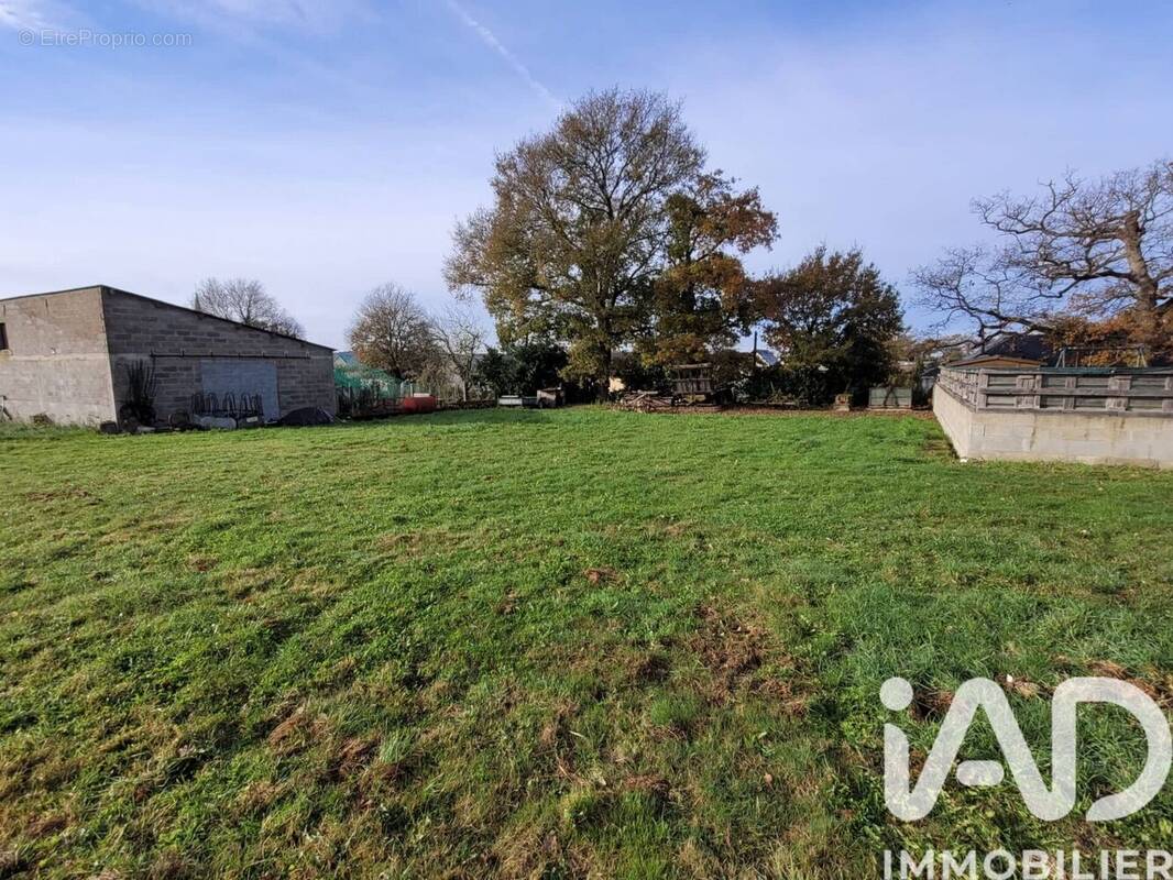 Photo 1 - Terrain à CONQUEREUIL