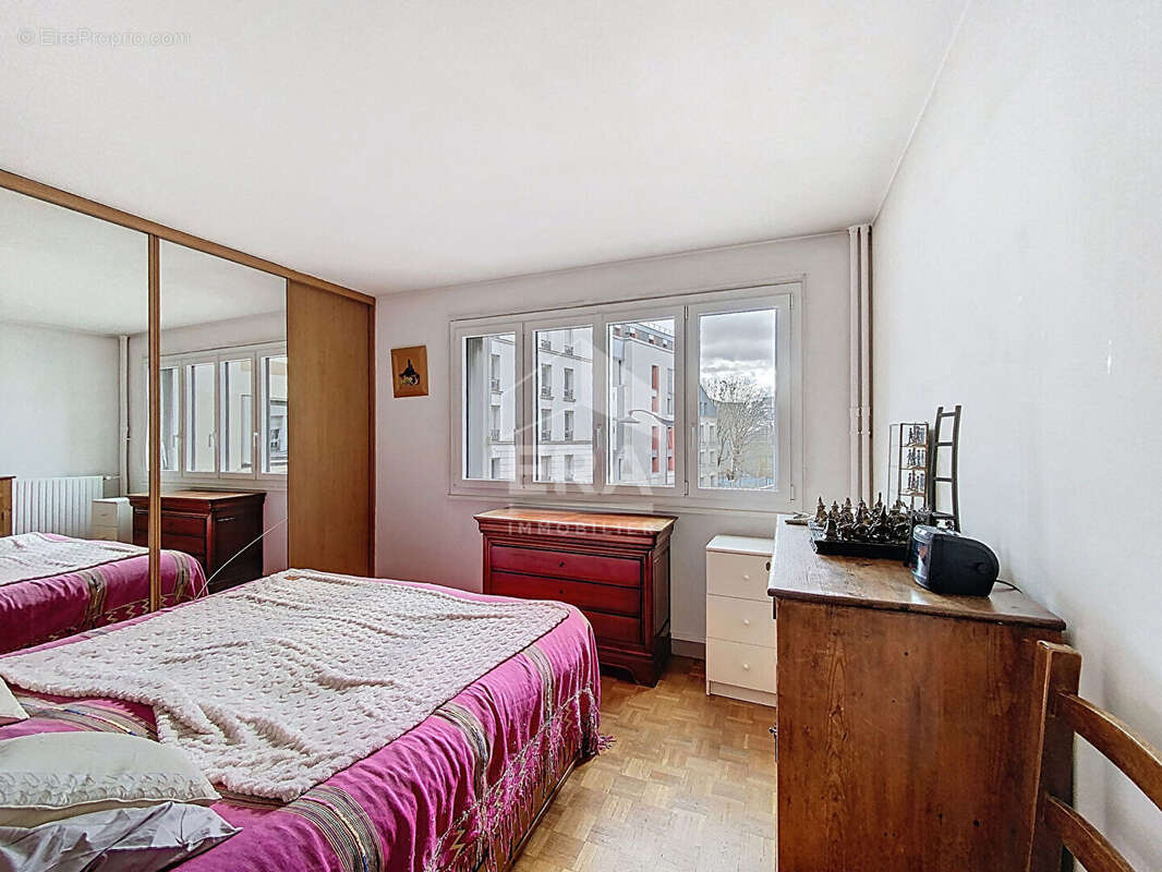 Appartement à PARIS-19E