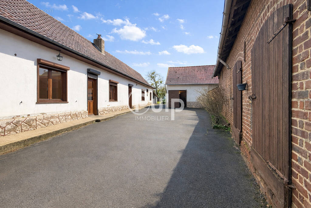 Maison à ESTREES-LES-CRECY