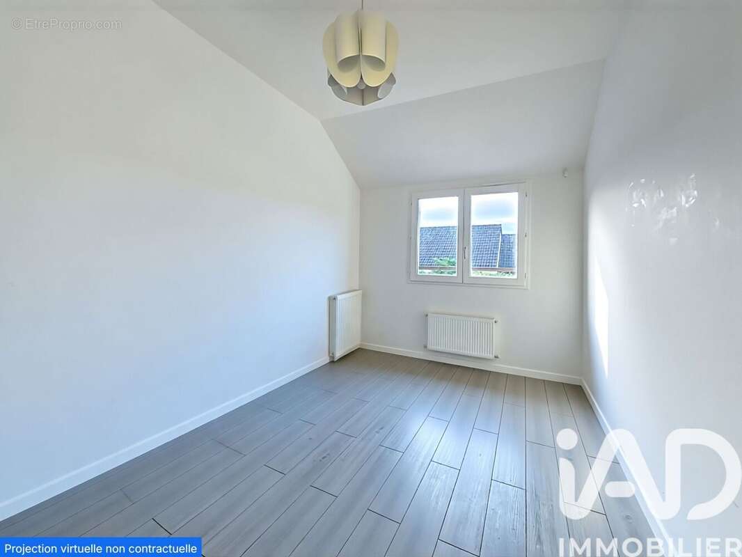 Photo 7 - Maison à EVRY