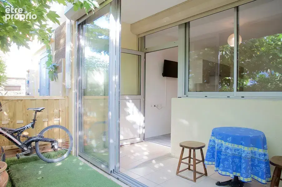 Double studio en rez-de-jardin à 100m des plages - photo 2