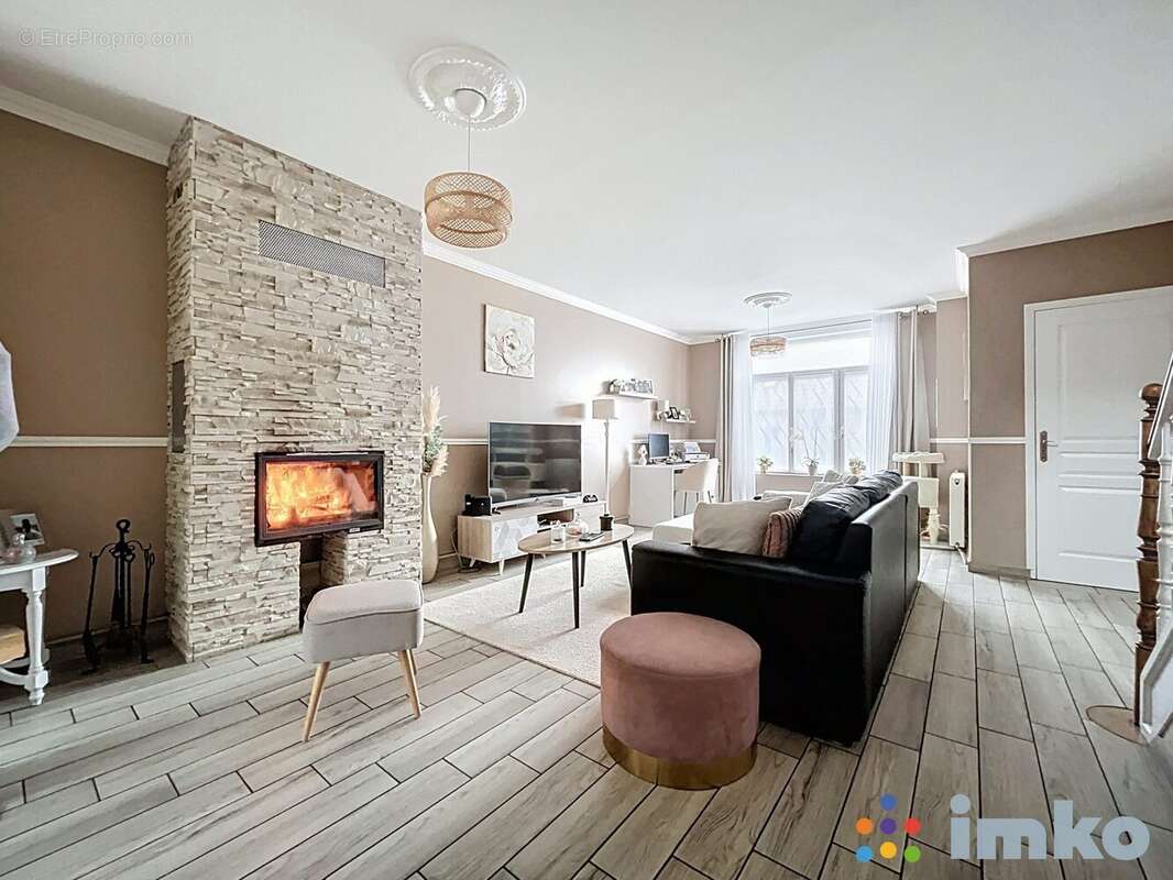 Maison à LYS-LEZ-LANNOY