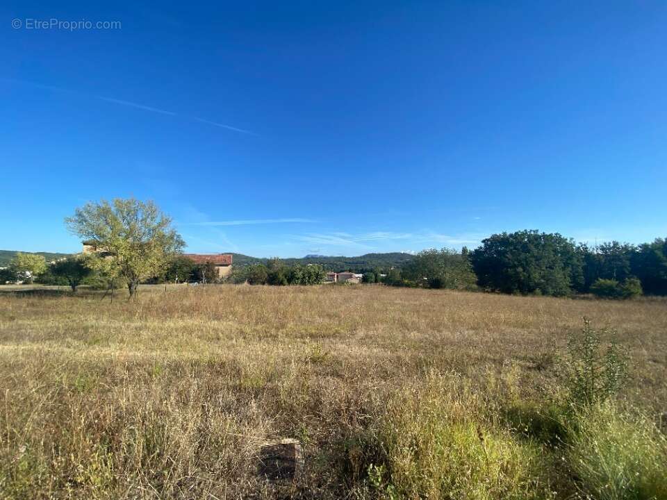 Terrain à BRIGNOLES