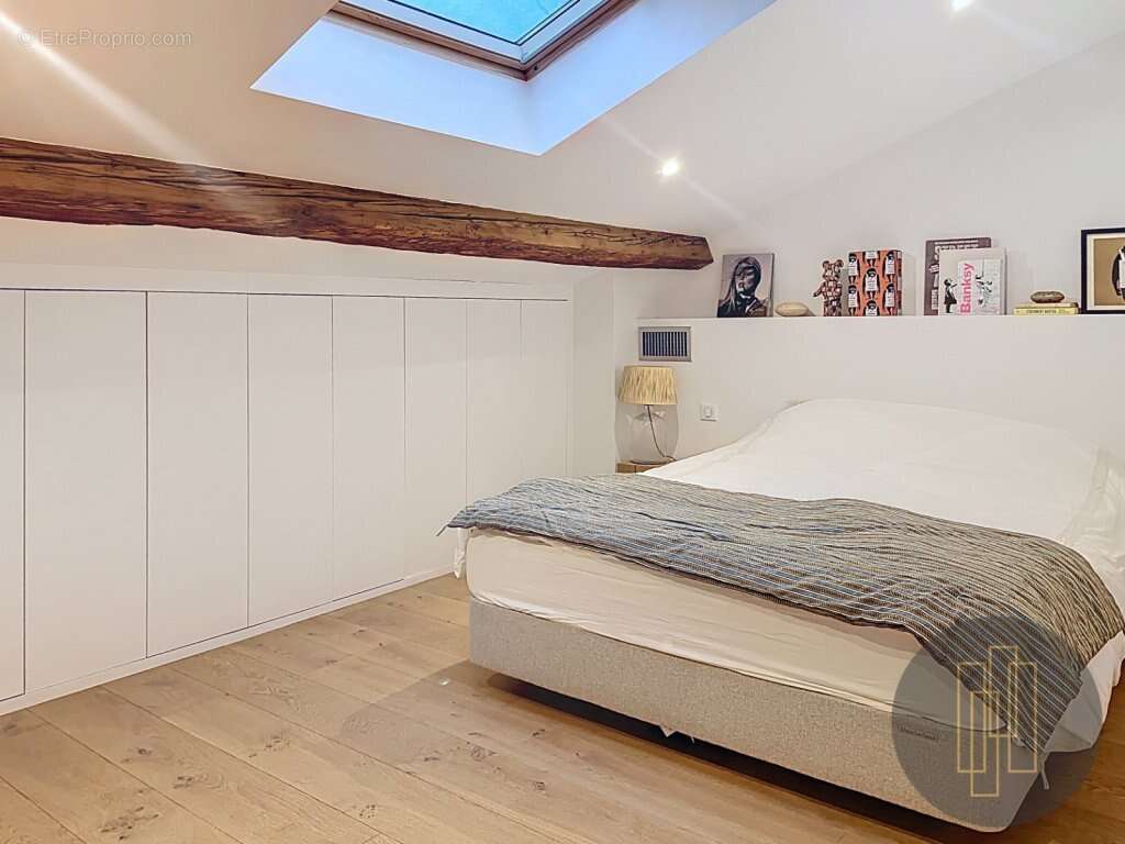 Appartement à LYON-6E