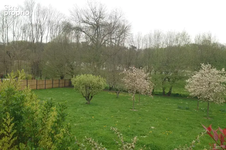 Terrain 940 m² à Gasville-Oiseme  - photo 4