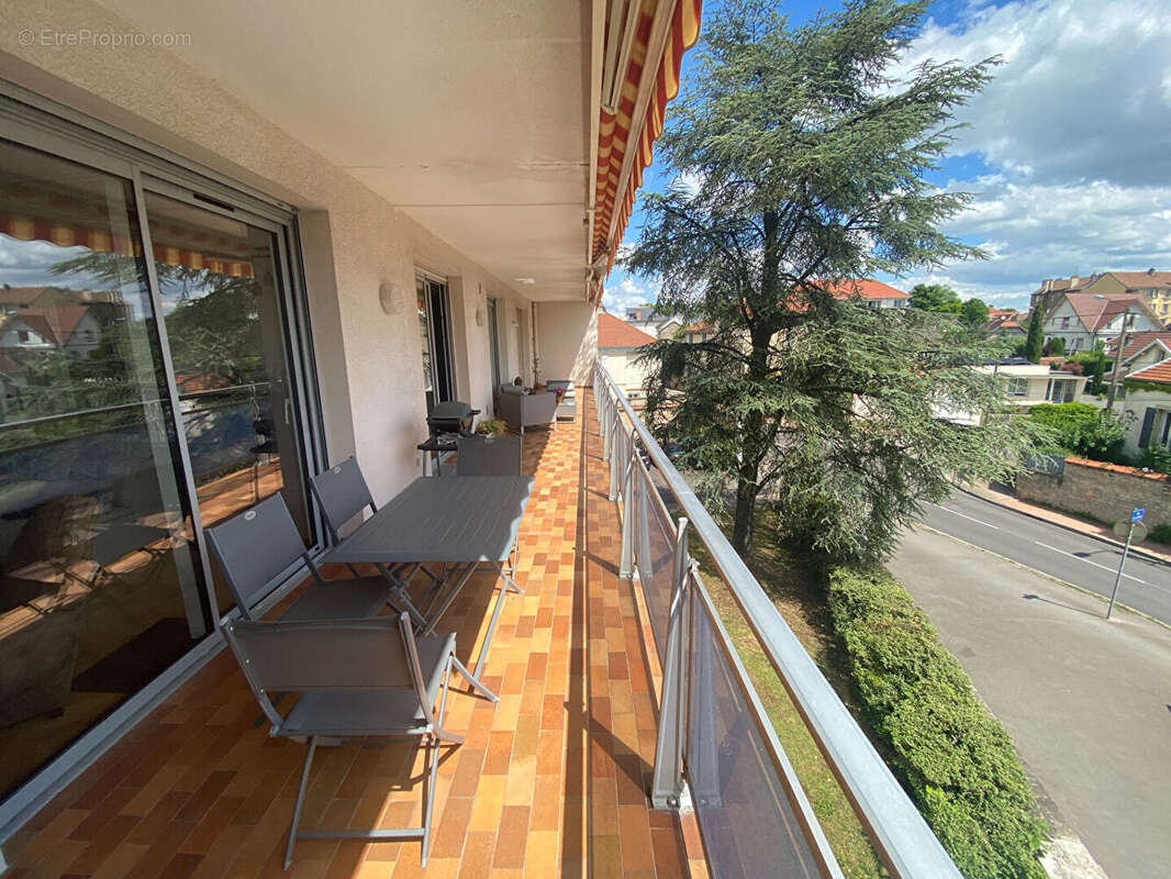 Appartement Dijon 5 pièce(s) 138.7 m2 + terrasse + garage+ caves - photo 3