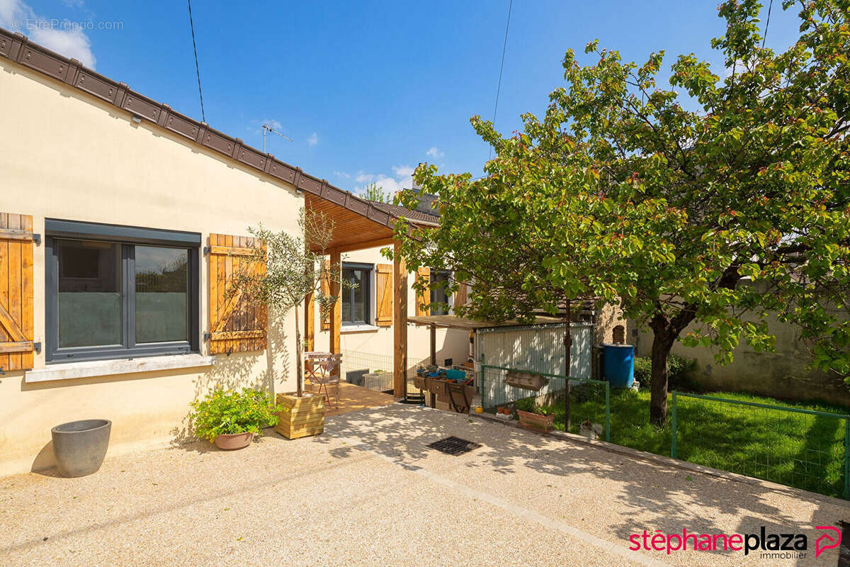 Maison à BEZONS