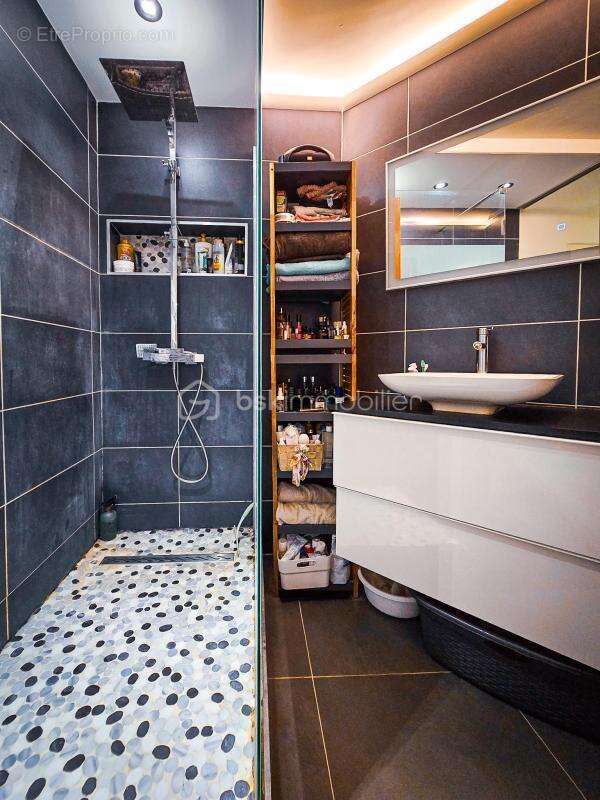 Appartement à SEYSSINS