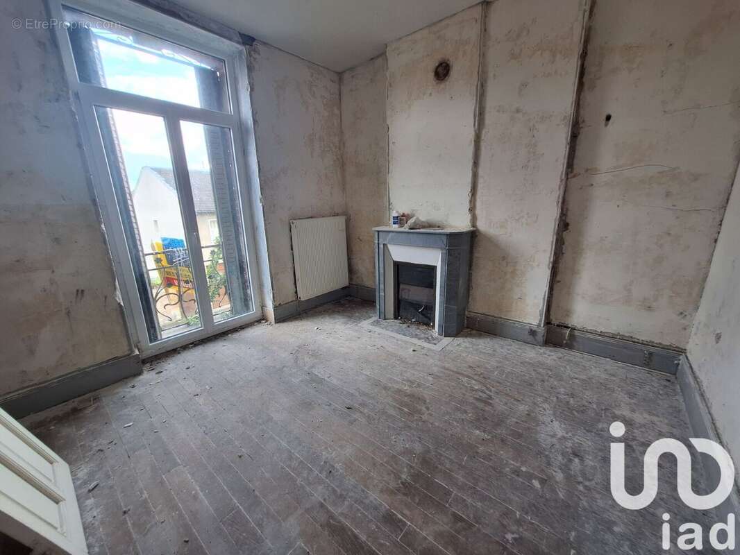 Photo 8 - Maison à VOUZIERS