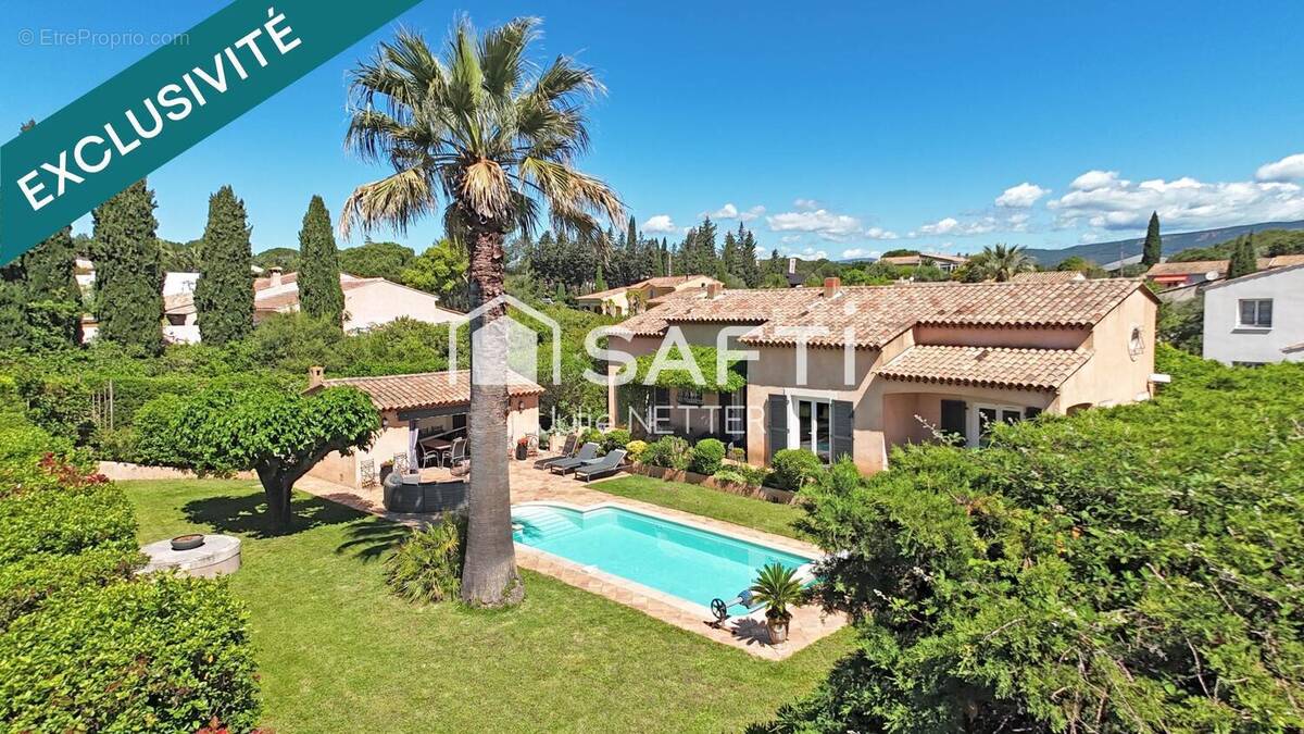 Photo 1 - Maison à ROQUEBRUNE-SUR-ARGENS