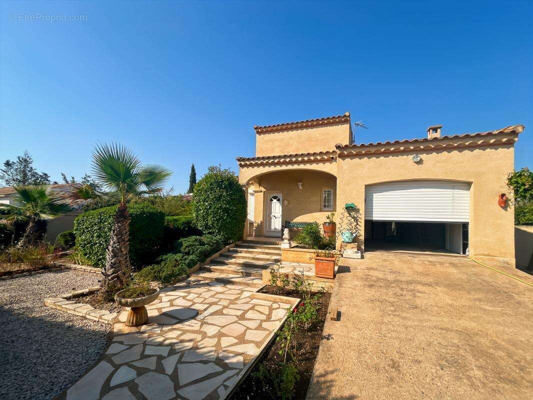 Maison à LIGNAN-SUR-ORB