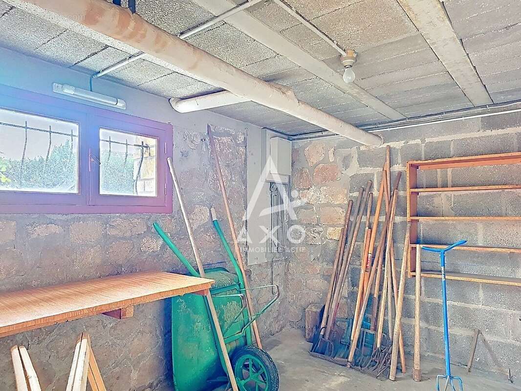 Maison à CORQUILLEROY