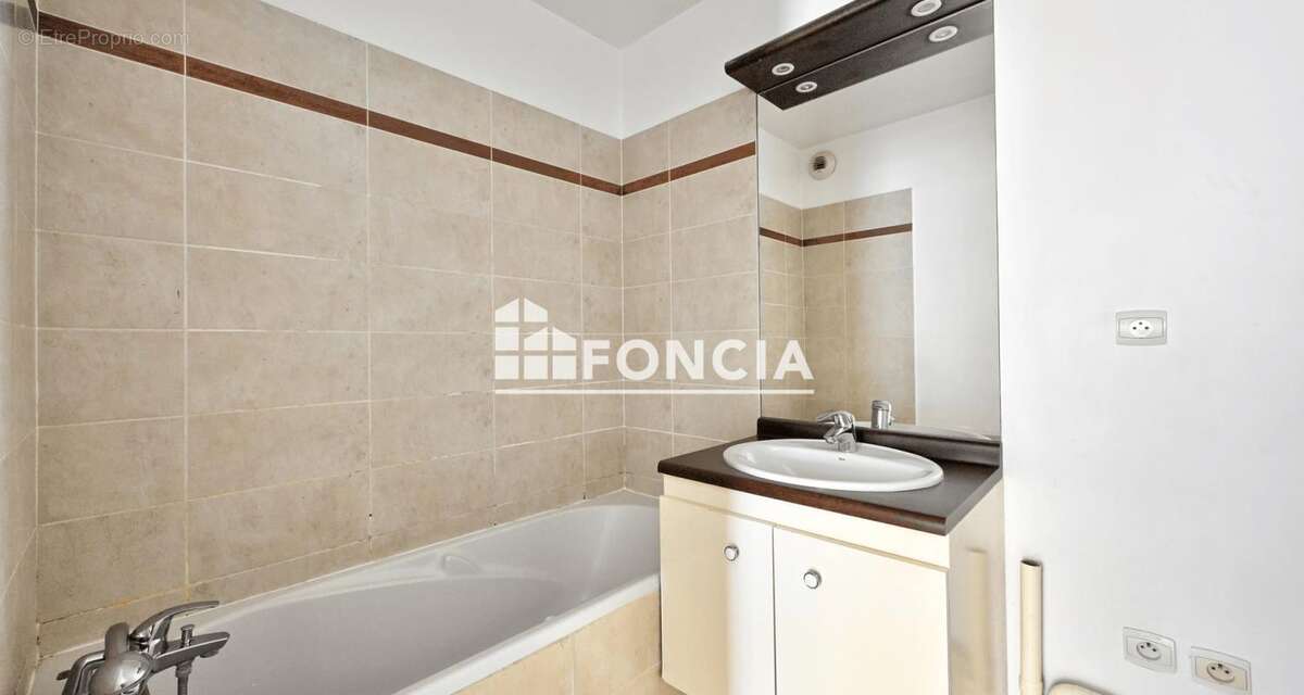 Appartement à SAINT-OUEN-L'AUMONE