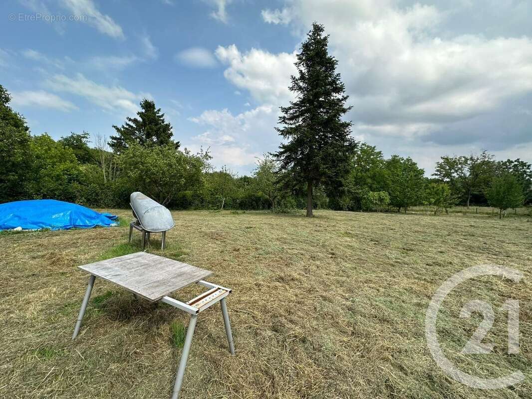 Maison à SAINT-MARD