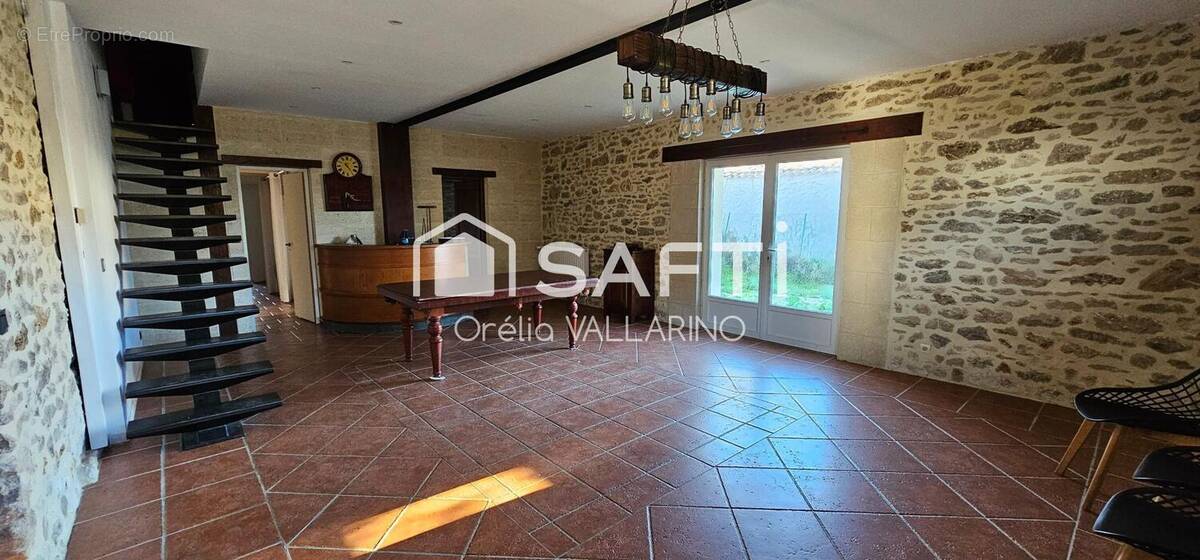 Photo 1 - Maison à ANGLADE