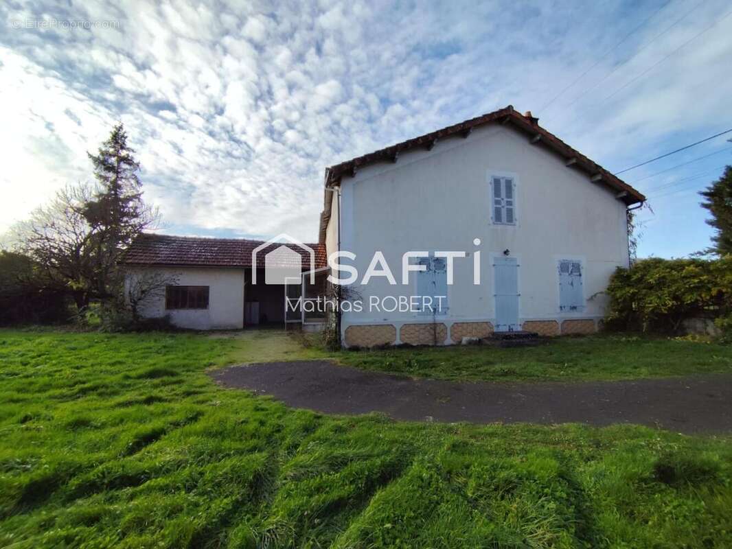 Photo 4 - Maison à LIMALONGES