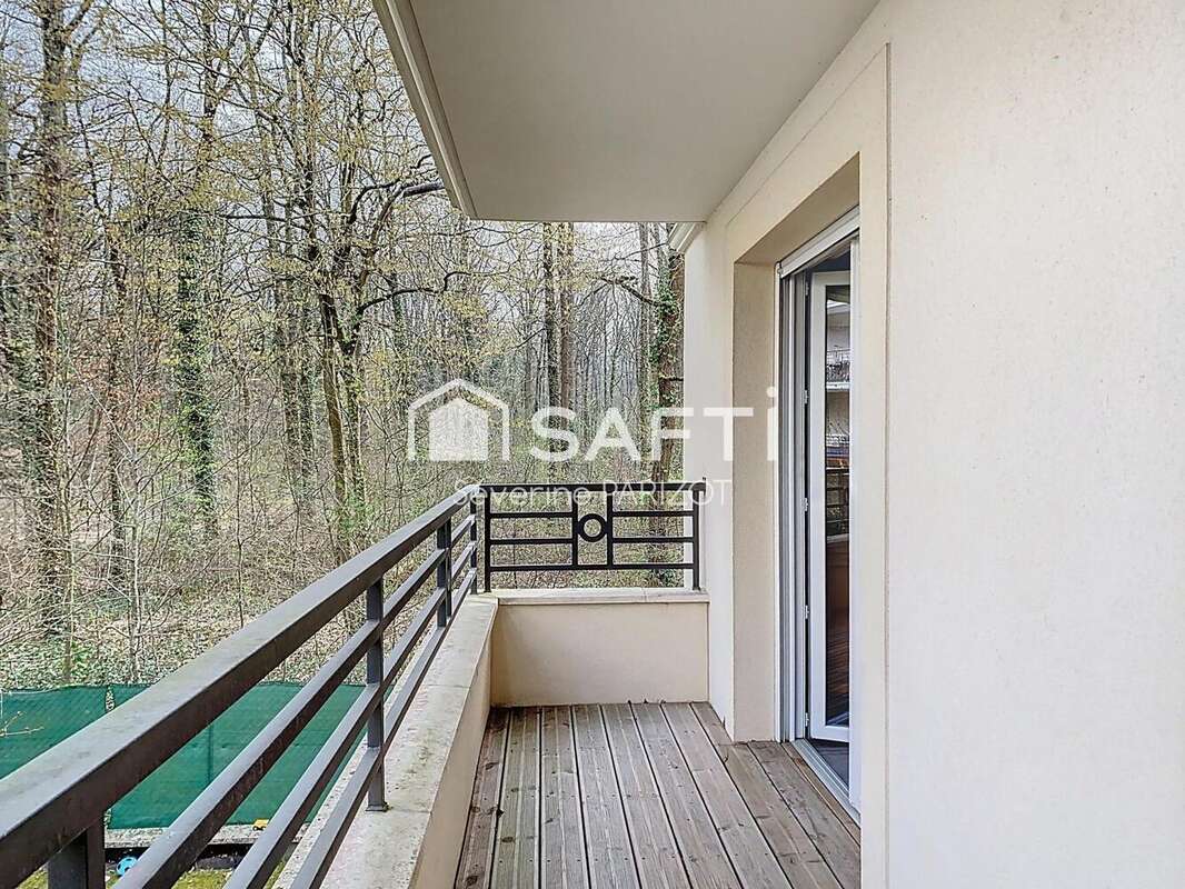 Photo 6 - Appartement à LE PLESSIS-TREVISE