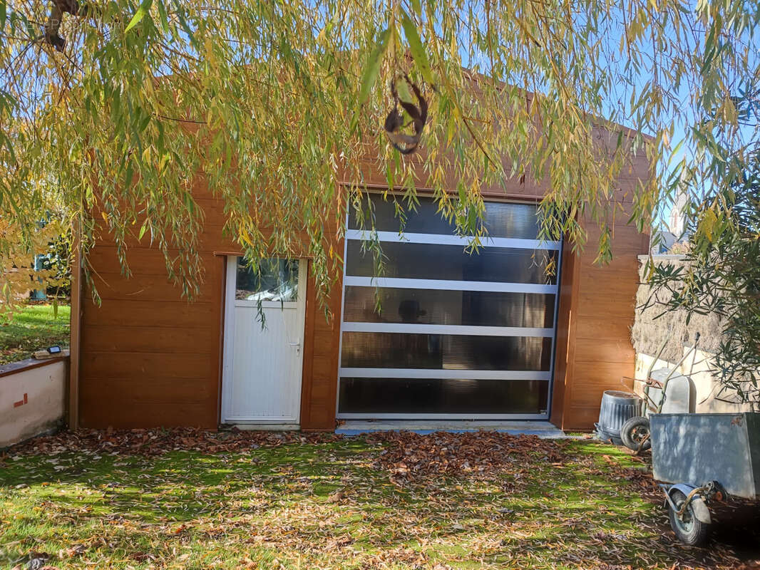 Maison à MESNARD-LA-BAROTIERE