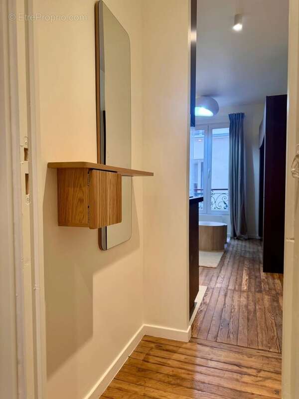 Appartement à LEVALLOIS-PERRET