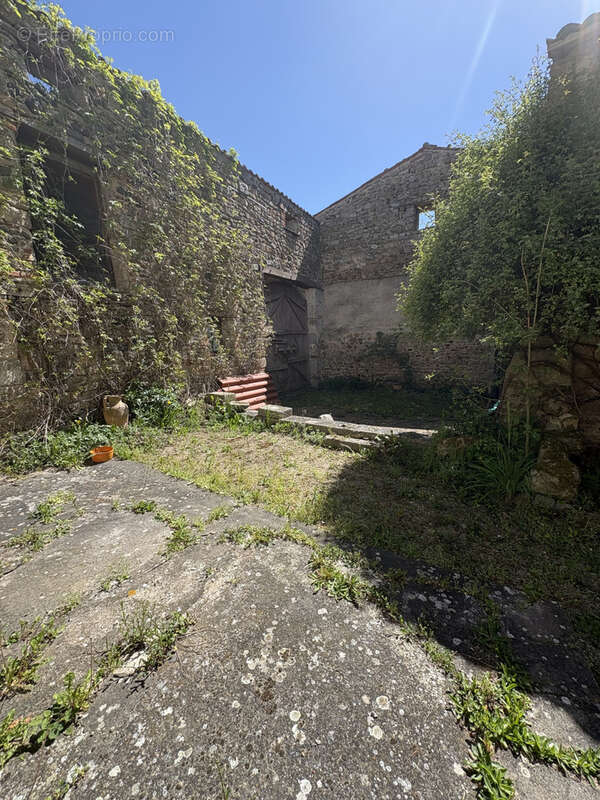 Maison à ISSERTEAUX