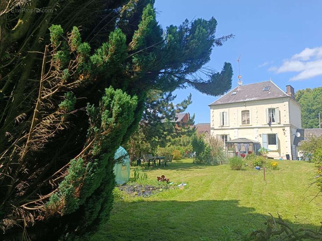 58744763c.jpg - Maison à ESCHES