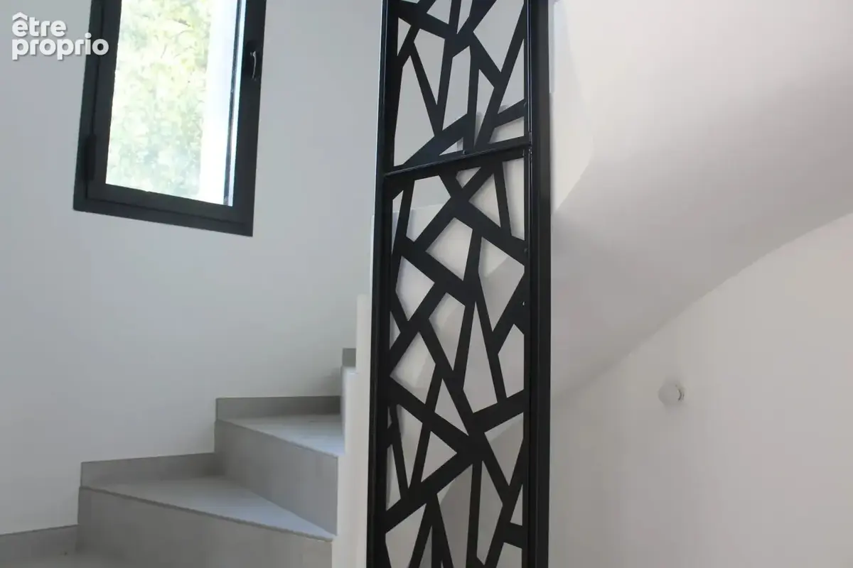 St CEZAIRE SUR SIAGNE, Belle villa neuve, frais de notaire réduits - photo 12