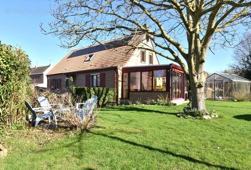 Maison à ILLIES